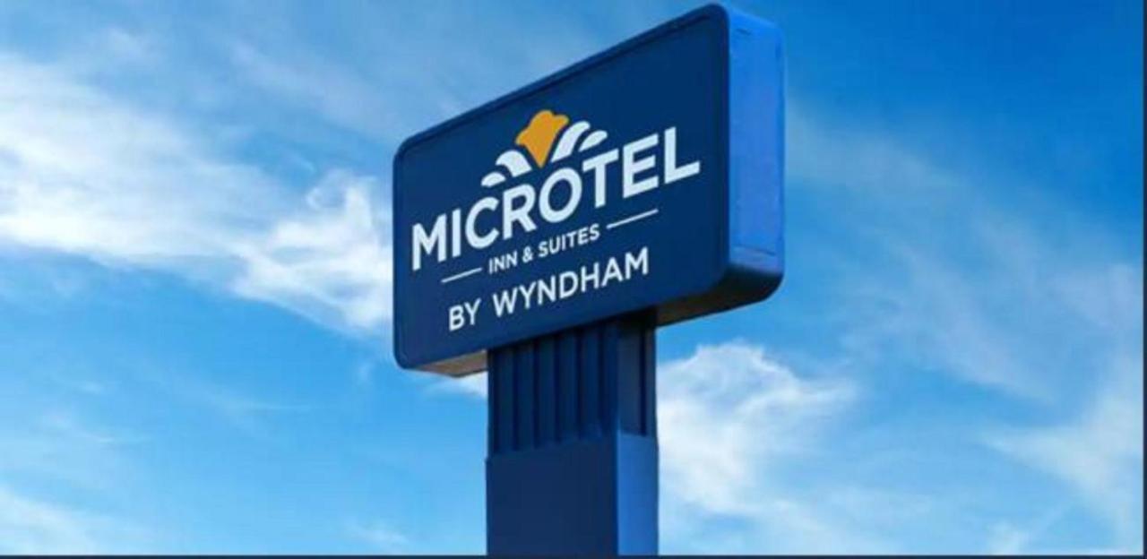 Microtel Inn & Suites By Wyndham Woodland Park Exterior photo